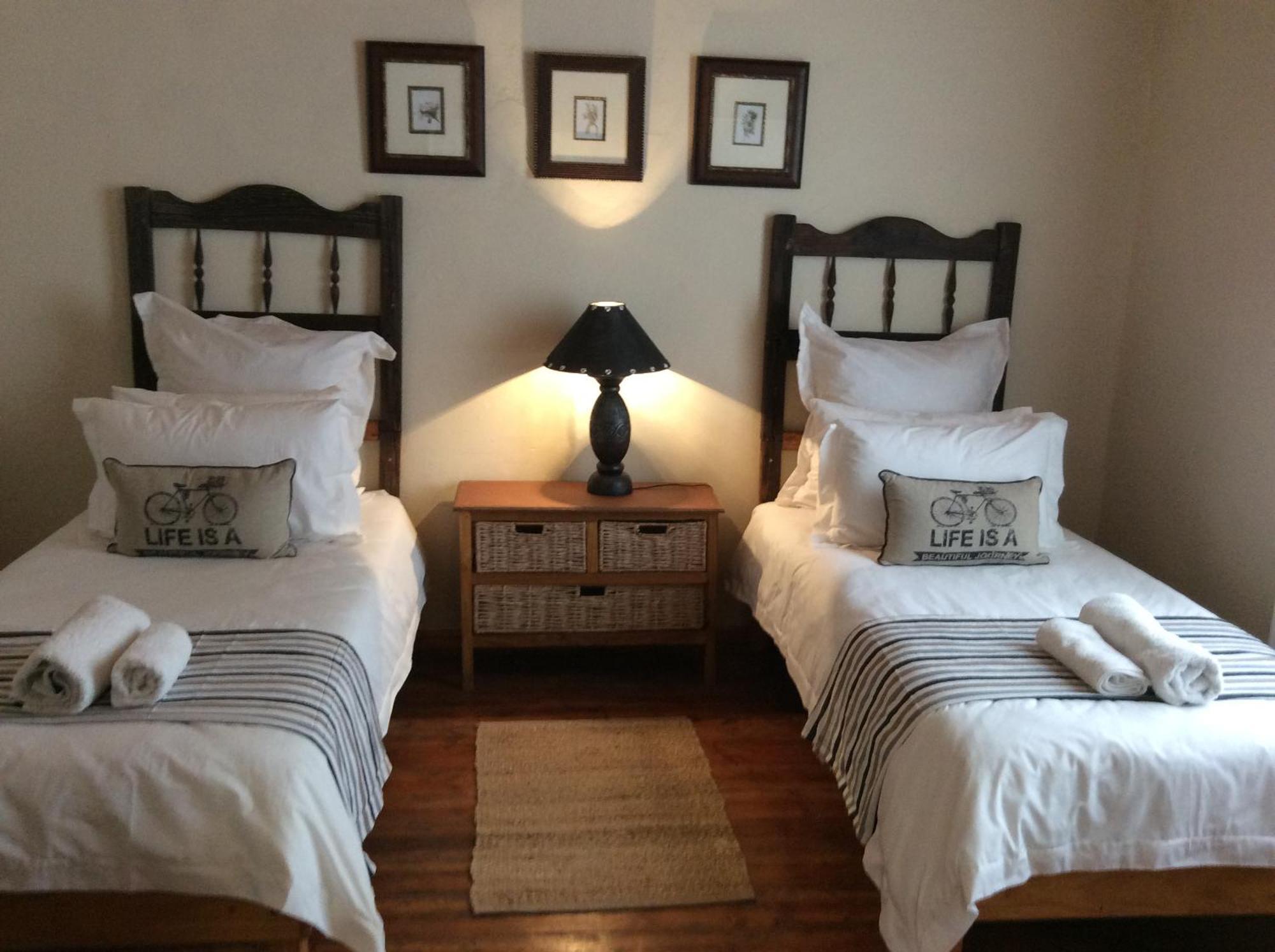 Pepper Tree Accommodation Beaufort West Ruang foto